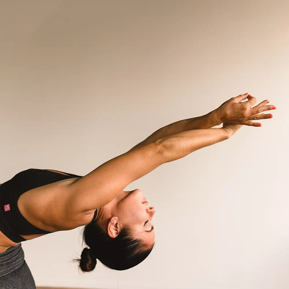 Athlete Max IV Therapy at Healthi-Life Longevity Rejuvenation Center – Energy boost, muscle recovery, hydration, and joint support for peak performance