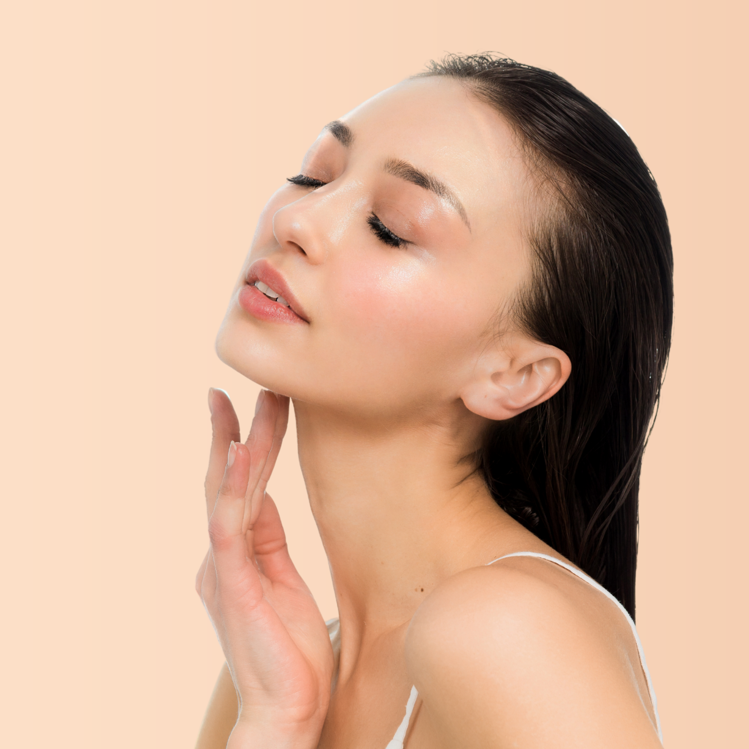 MelaClear Program at Healthi-Life Longevity Center Bangkok – Target melasma with Tranexamic Acid for brightening and skin clarity.