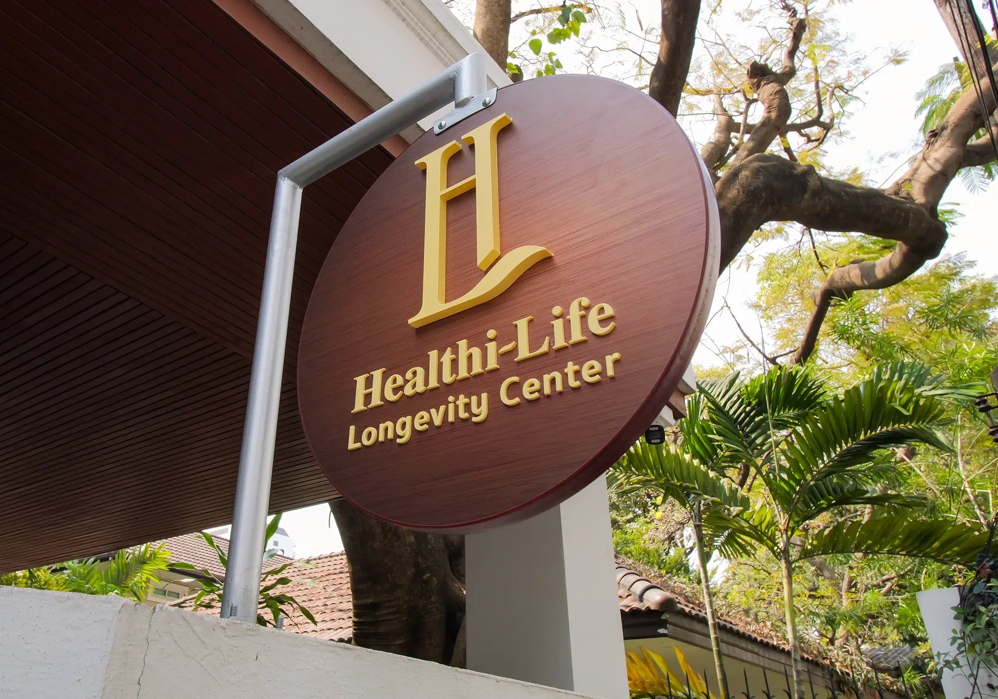 About Healthi Life Longevity Center – Leading stem cell therapy and anti-aging medicine facility in Bangkok, adhering to GMP and ISO medical standards